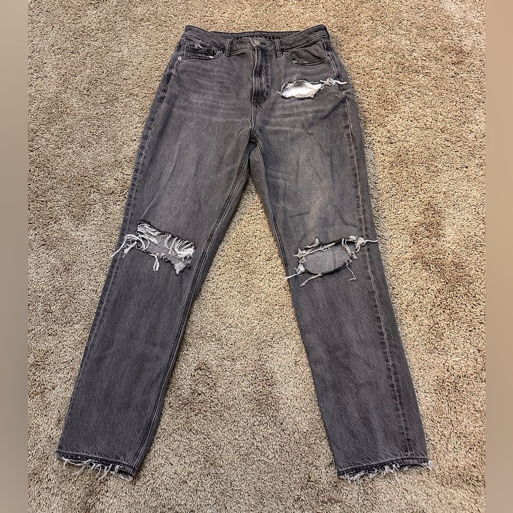 Black distressed American Eagle Mom jeans